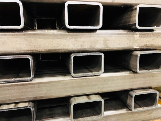 6M Hot Rolled Square Rectangular Steel Pipe 2 Inch Mild Steel Pipe OEM